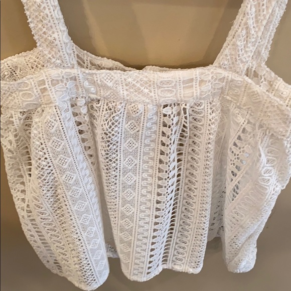 Lilya White Crochet Tank Size Medium - Picture 7 of 7